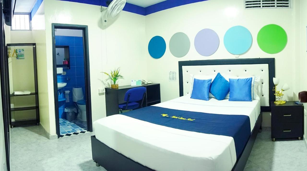 Hotel Luna Azul 弗洛伦西亚 外观 照片