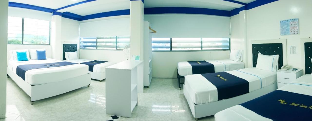 Hotel Luna Azul 弗洛伦西亚 外观 照片