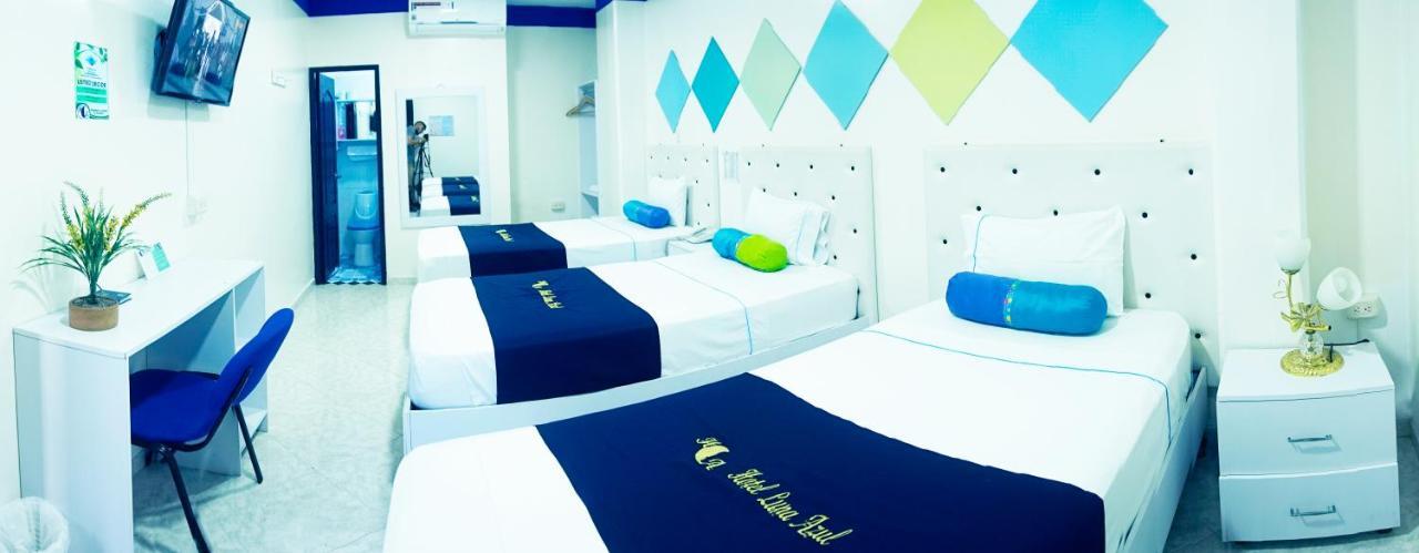 Hotel Luna Azul 弗洛伦西亚 外观 照片