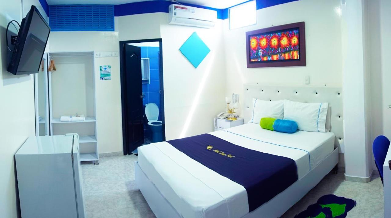 Hotel Luna Azul 弗洛伦西亚 外观 照片